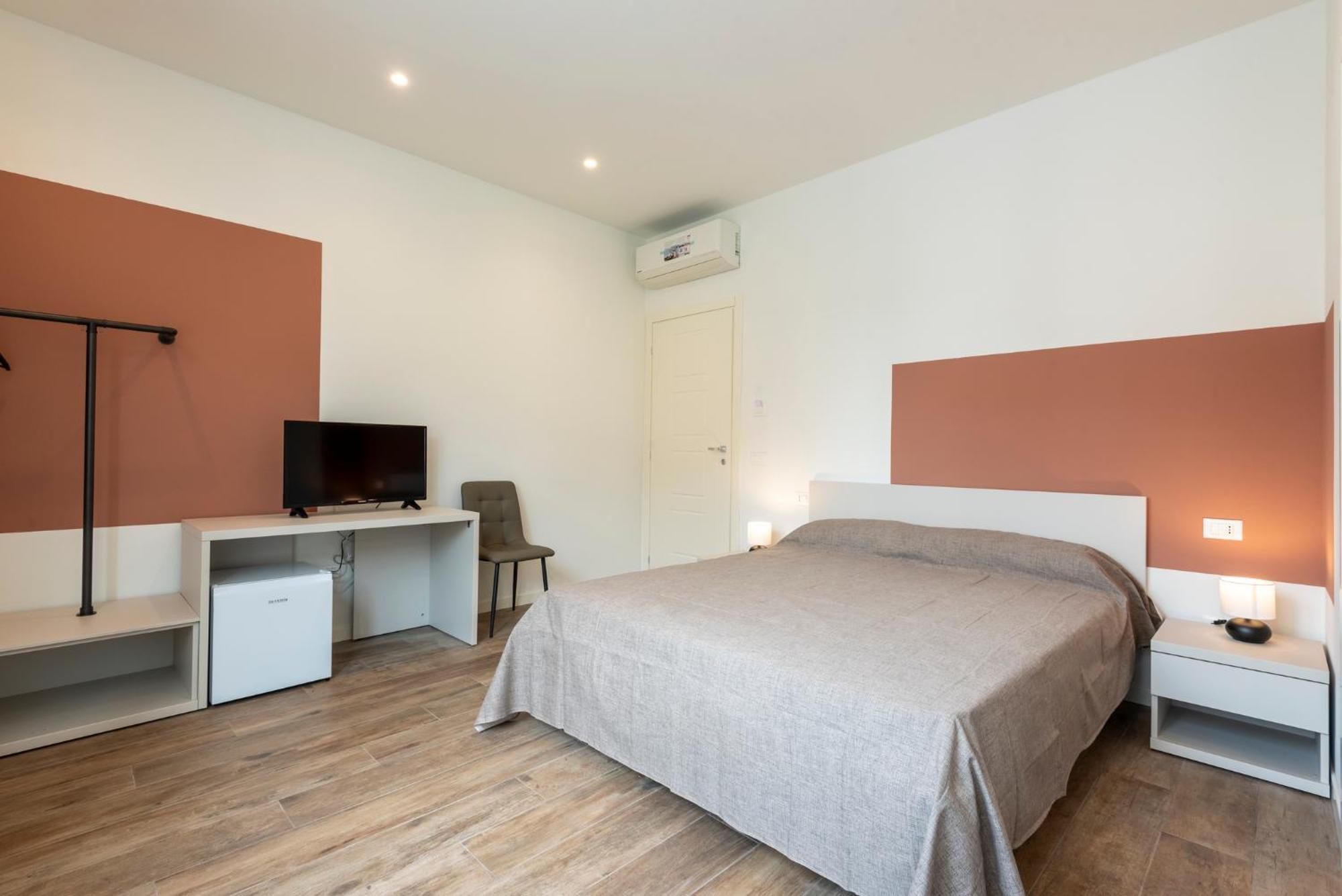 Iarsera Rooms And Apartment Λούκα Εξωτερικό φωτογραφία