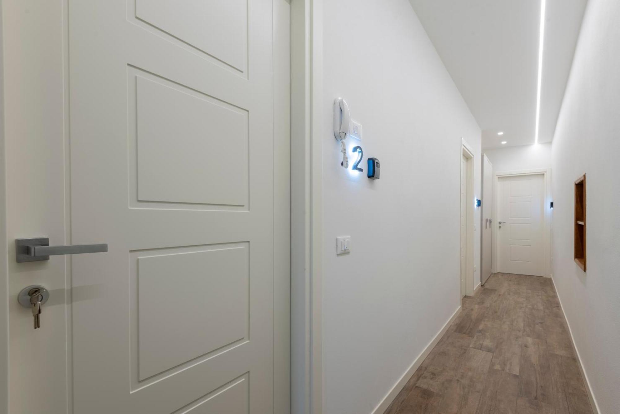 Iarsera Rooms And Apartment Λούκα Εξωτερικό φωτογραφία