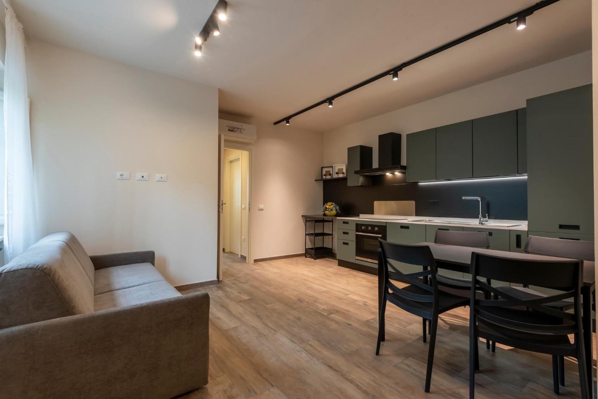 Iarsera Rooms And Apartment Λούκα Εξωτερικό φωτογραφία