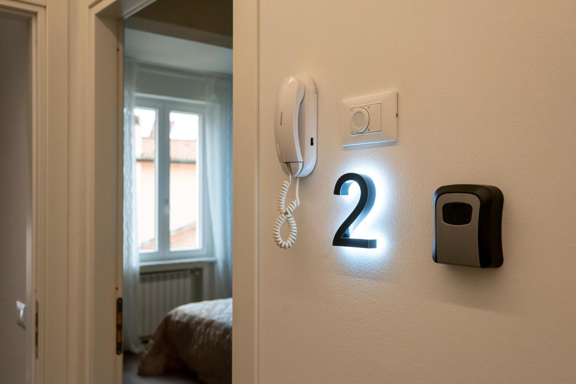 Iarsera Rooms And Apartment Λούκα Εξωτερικό φωτογραφία